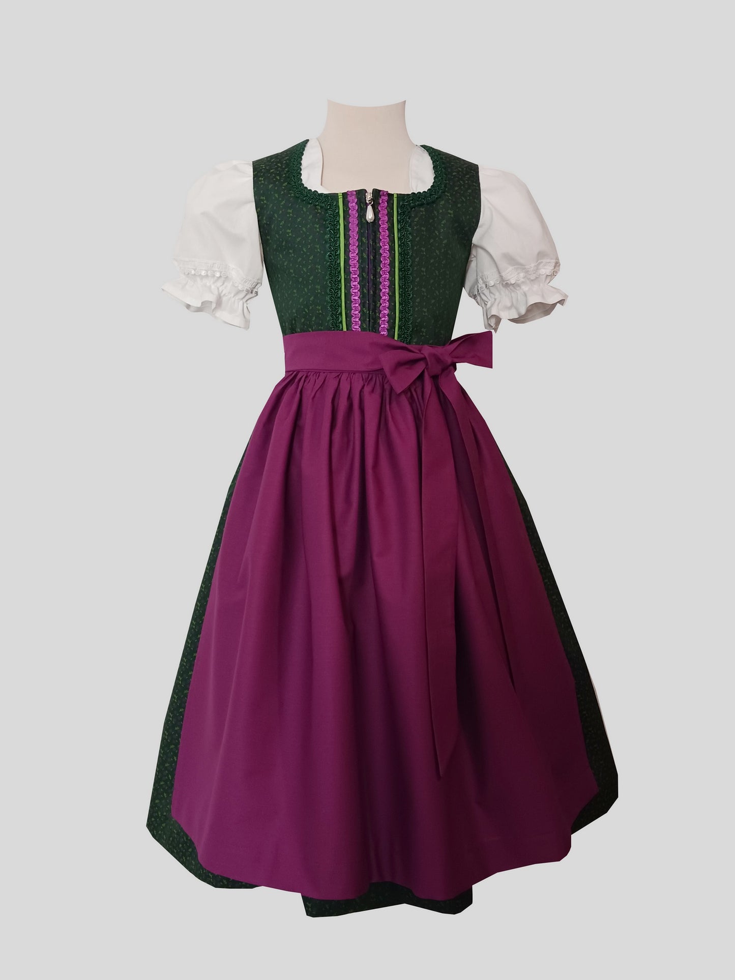 "Devana - die slawische Göttin der Jagd" Kinderdirndl Mädchen Dirndl grün violett