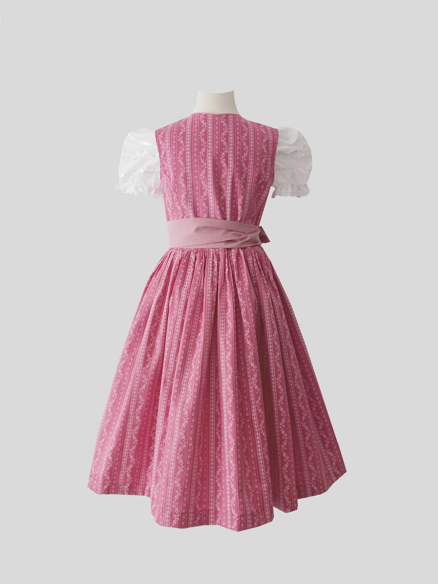 "Lilette" children dirndl girls dirndl lilac