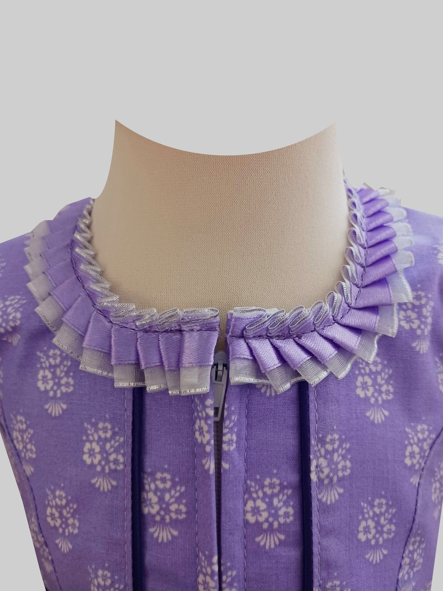 "Liliana" Kinderdirndl Babydirndl Dirndl flieder-lila Gr. 68 - Sofortkauf!