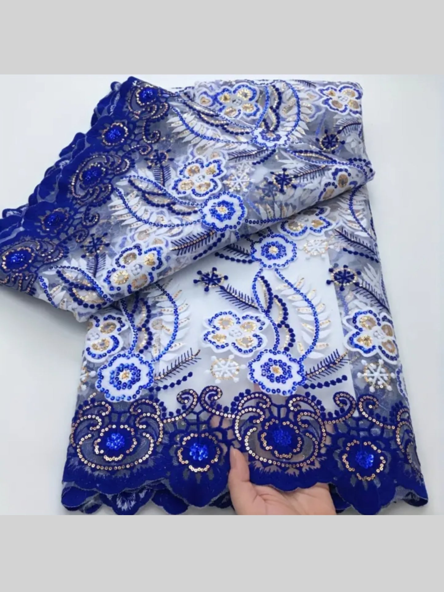 Damen Dirndlschürze Luxury afrikan. Spitze Tüll Pailletten flowers royalblau weiß