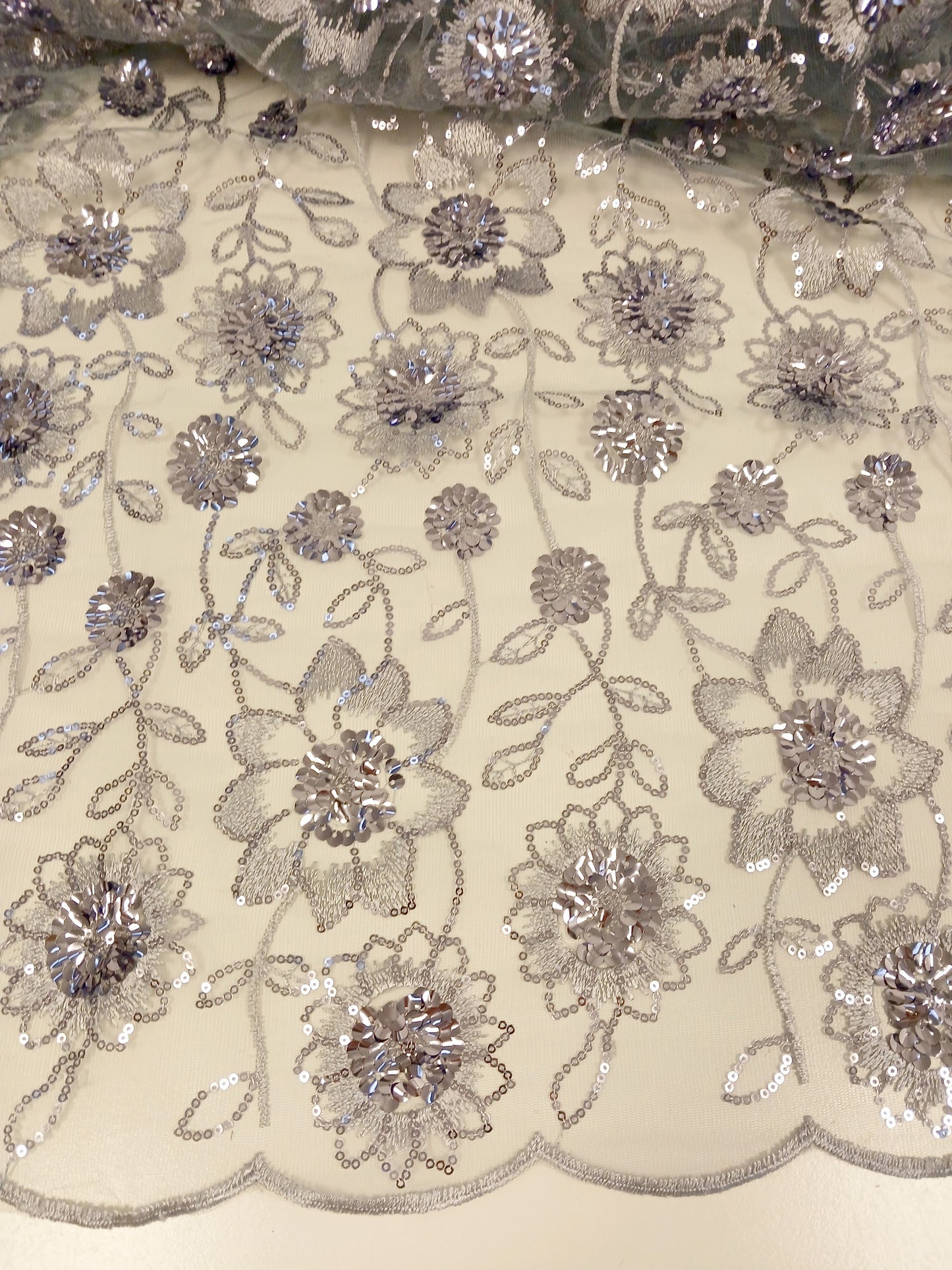 Damen Dirndlschürze franz. Tüll-Spitze mit Pailletten silber