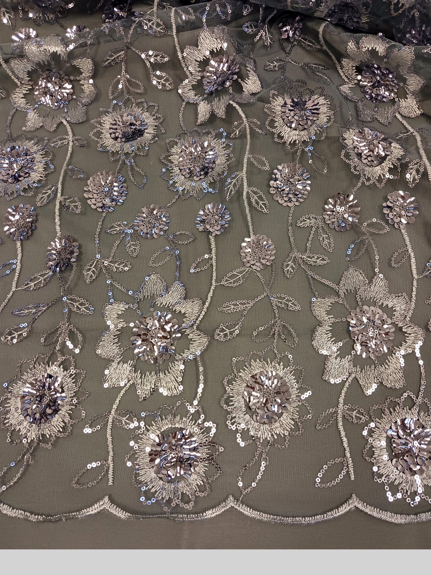 Damen Dirndlschürze franz. Tüll-Spitze mit Pailletten silber