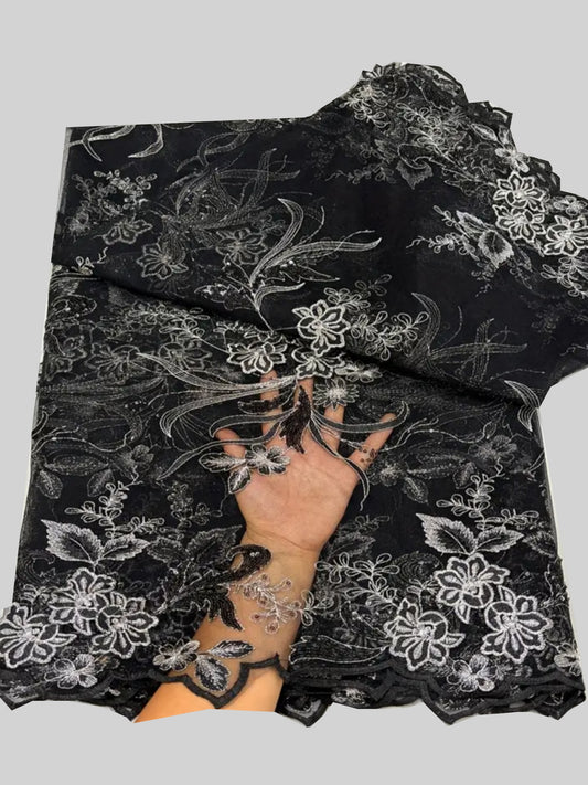 Damen Dirndlschürze Premium-Line "Afrik. Spitze Mesh mit Pailletten" schwarz-silber