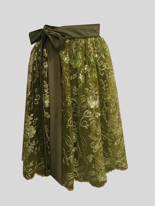 Damen Dirndlschürze franz. Spitze mit Blütenpailletten oliv