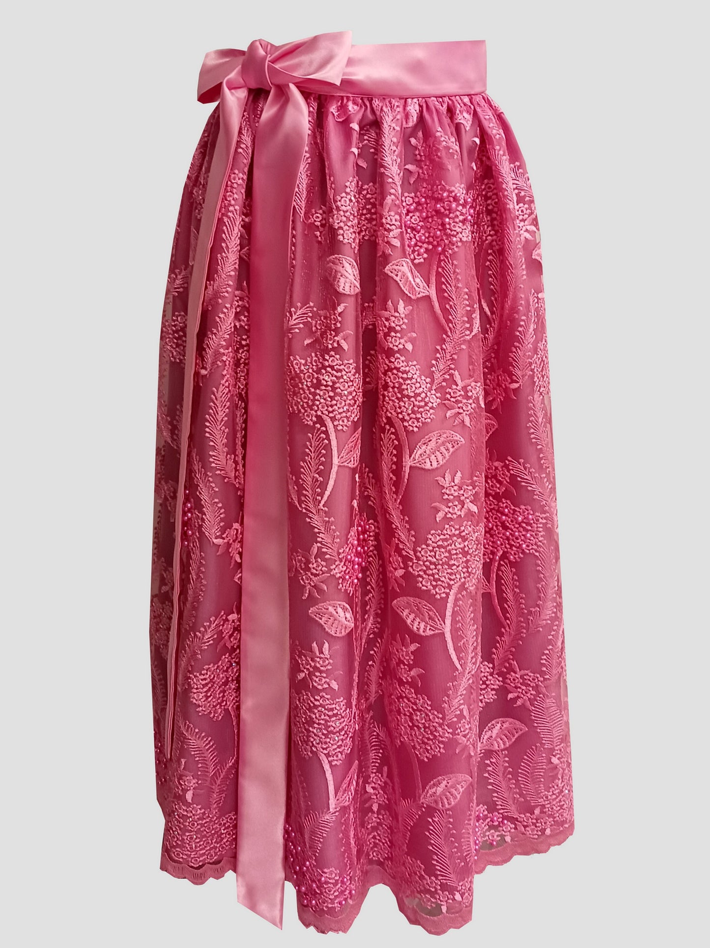 Damen Dirndlschürze Premium-Line "Französische Spitze rosa Stickerei Perlen" - letzter Artikel!