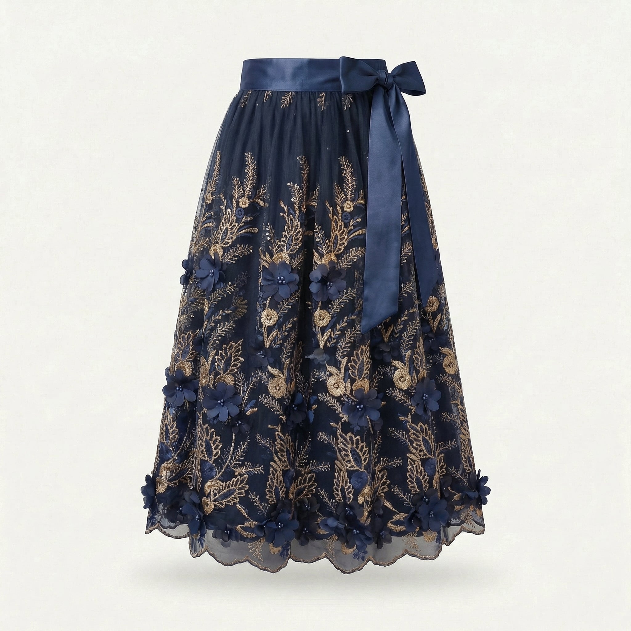 Dirndlschürze Blau Gold – Tüllspitze mit Blüten, Perlen & Strass