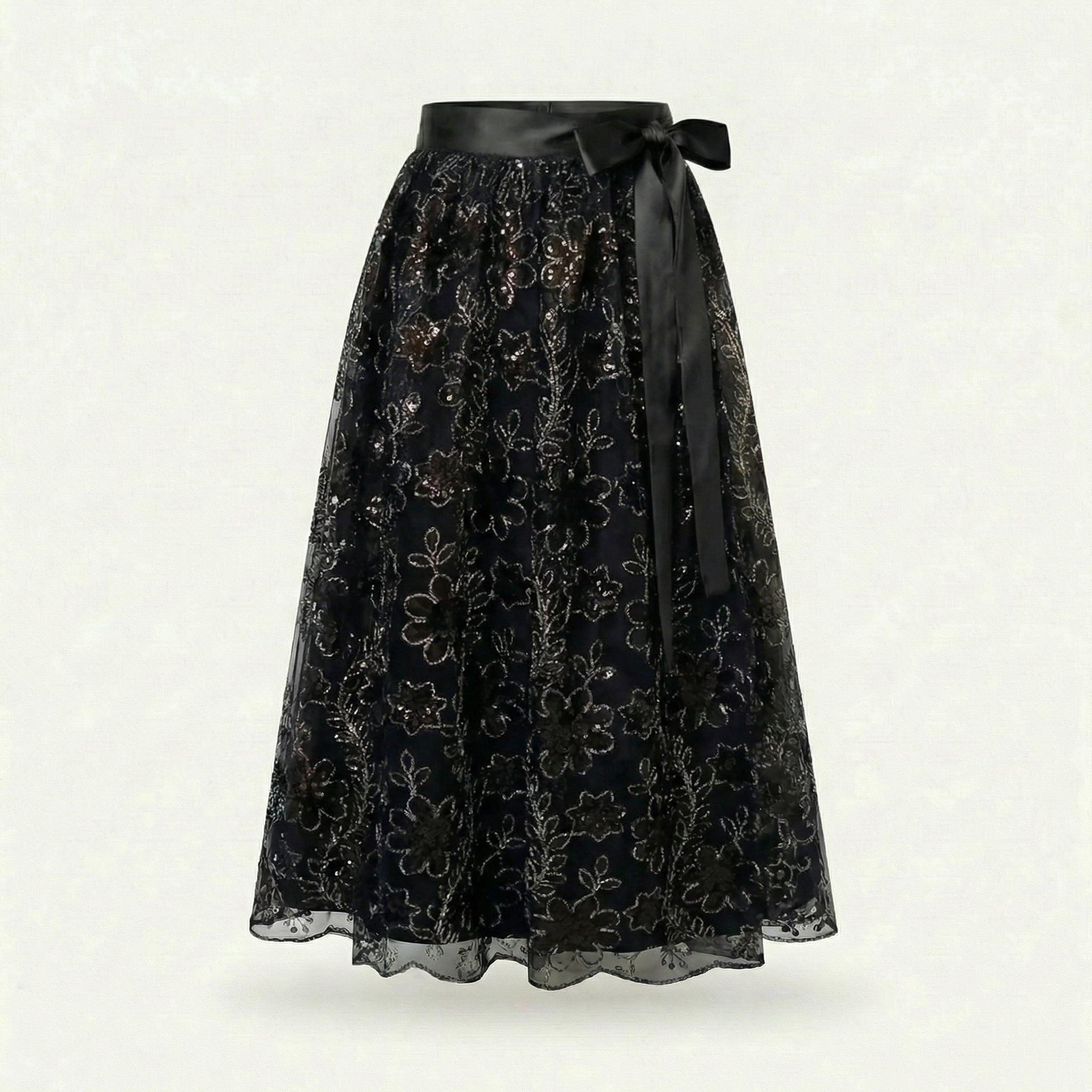 Dirndlschürze Schwarz Silber – Meshspitze mit Pailletten